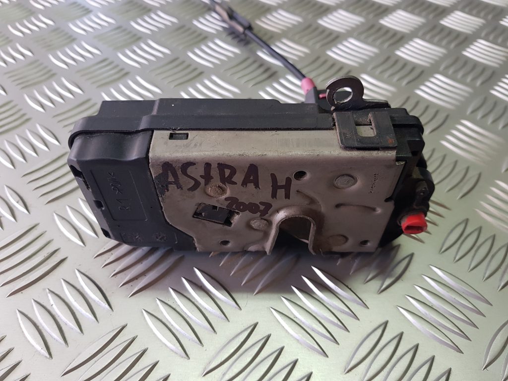 Aizmugurējo labo durvju slēdzene priekš OPEL ASTRA H STATION WAGON 2007