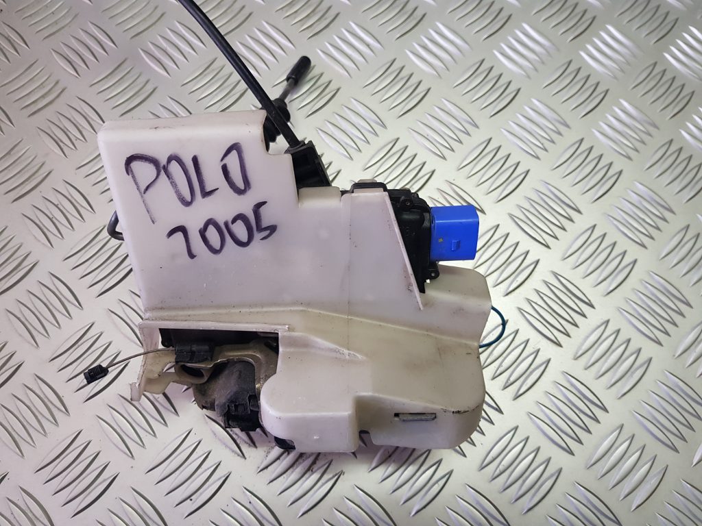 Priekšējo labo durvju slēdzene priekš VW POLO 2005 1 Priekšējo labo durvju slēdzene priekš VW POLO 2005