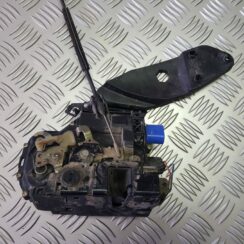 Aizmugurējo kreiso durvju slēdzene priekš ŠKODA FABIA 2003