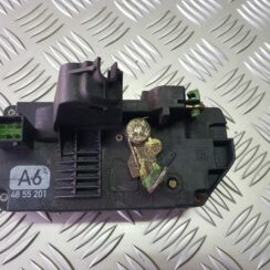 Aizmugurējo labo durvju slēdzene priekš SAAB 9-5 1999