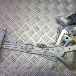 Stikla pacelšanas mehānisms aizmugurējais labais priekš TOYOTA COROLLA VERSO 2009