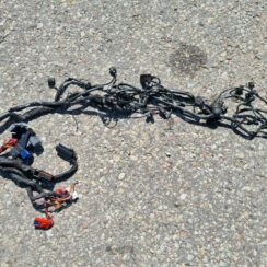 Dzinēja vadi priekš AUDI A4 AVANT 2004