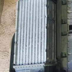 Interkūleris priekš PEUGEOT 407 2004