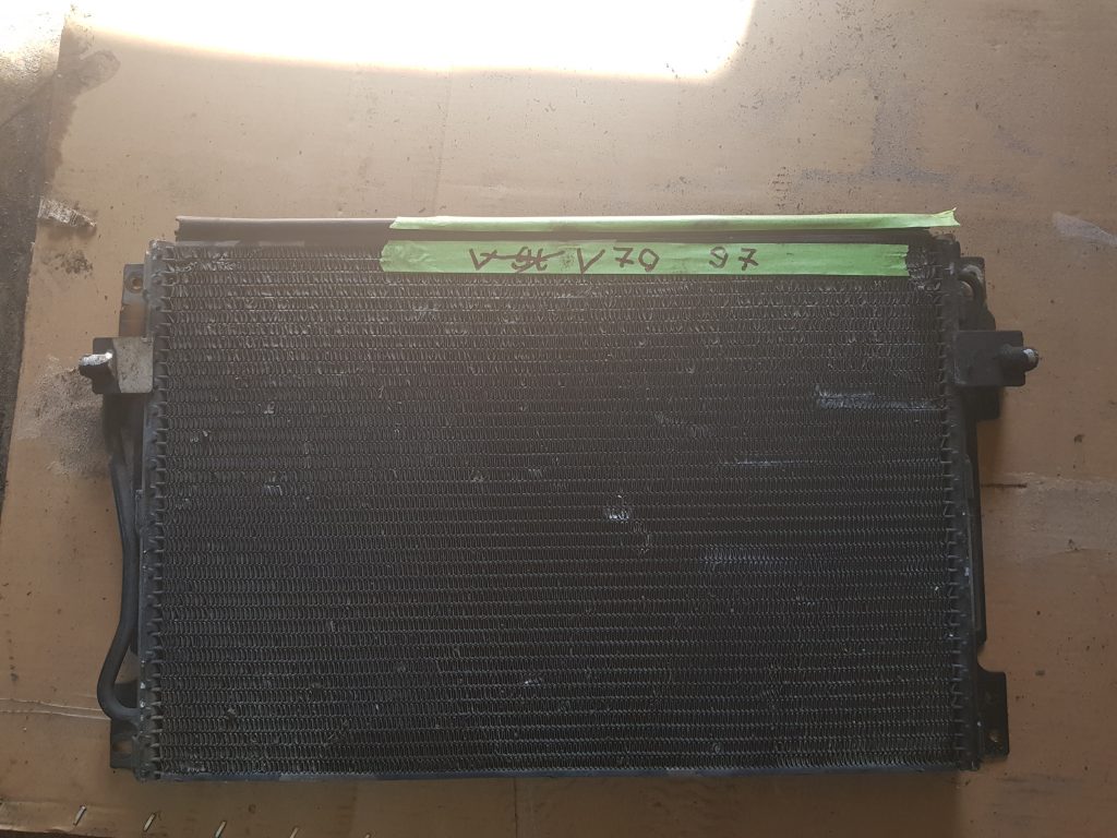 Gaisa kondicioniera radiators priekš VOLVO V70 1997 1 Gaisa kondicioniera radiators priekš VOLVO V70 1997