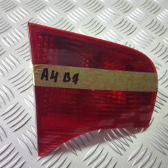 Bagāžnieka vāka kreisais lukturis priekš AUDI A4 2005