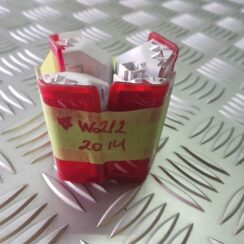 Apgaismojums durvju apdarē priekš MERCEDES BENZ E250 W212 2014