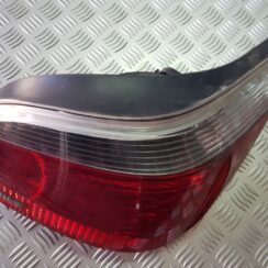 Aizmugurējais labais lukturis priekš BMW 520D E60 2006 ENG.