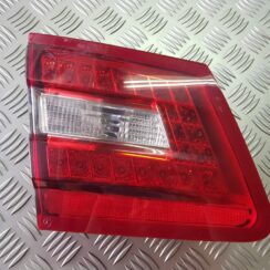 Bagāžnieka vāka kreisais lukturis priekš MERCEDES BENZ E250 W212 2014