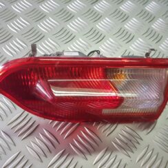 Aizmugurējais kreisais lukturis priekš OPEL INSIGNIA SPORTS TOURER 2010