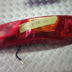 Aizmugurējais kreisais lukturis priekš NISSAN X-TRAIL 2007