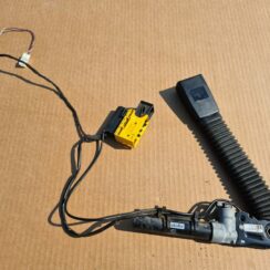 Priekšējās drošības jostas sprādze priekš BMW 525D E61 2007 TOURING BLACK