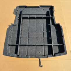 Bagāžnieka nodalījuma paliktnis priekš BMW 525D E61 2007 TOURING BLACK