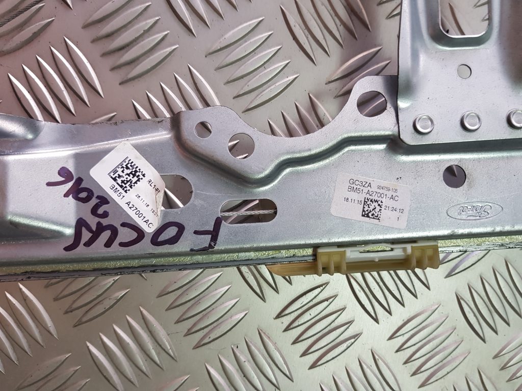 Stikla pacelšanas mehānisms aizmugurējais kreisais priekš FORD FOCUS 2016 2 Stikla pacelšanas mehānisms aizmugurējais kreisais priekš FORD FOCUS 2016