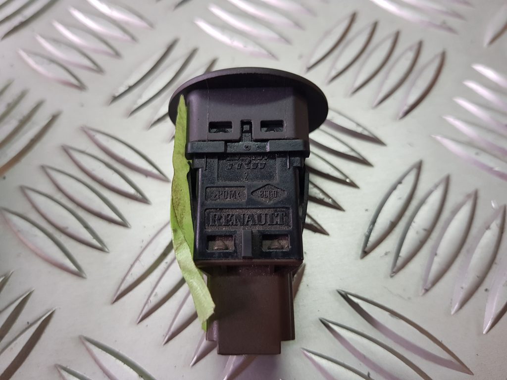 Drošības spilvena izslēgšanas slēdzis priekš RENAULT ESPACE IV 2006 2 Drošības spilvena izslēgšanas slēdzis priekš RENAULT ESPACE IV 2006