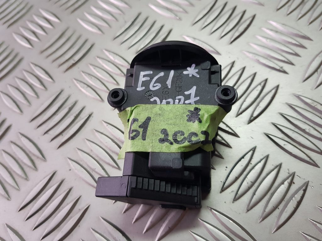 Aizdedzes slēdzene priekš BMW 525D E61 2007 TOURING BLACK