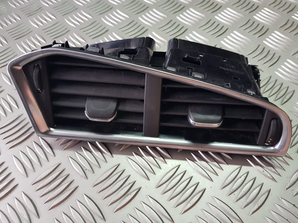 Mērinstrumentu paneļa gaisa vads, centrā priekš CITROEN C4 2018