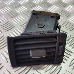 Mērinstrumentu paneļa gaisa vads, pa kreisi priekš AUDI A4 2001