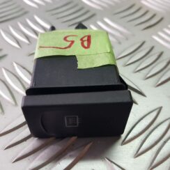 Aizmugurējā stikla apsildes ieslēgšanas poga priekš VW PASSAT 2000 BLUE