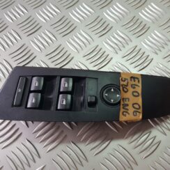 Šofera durvju slēdža pogas priekš BMW 520D E60 2006 ENG.