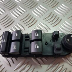 Šofera durvju slēdža pogas priekš BMW 530D E61 2006 TOURING TITANSILVER