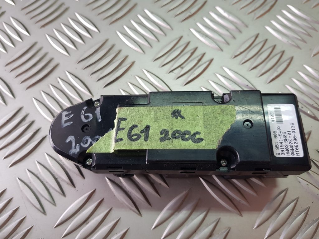 Šofera durvju slēdža pogas priekš BMW 530D E61 2006 TOURING TITANSILVER