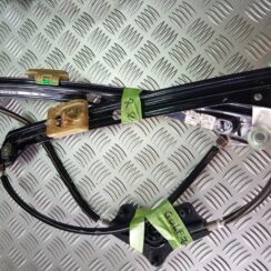 Stikla pacelšanas mehānisms priekšējais labais priekš VW GOLF 2014