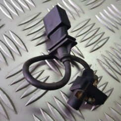 Kloķvārpstas devējs priekš BMW 520D E60 2006 ENG.