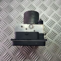 ABS bloks priekš AUDI A4 2005