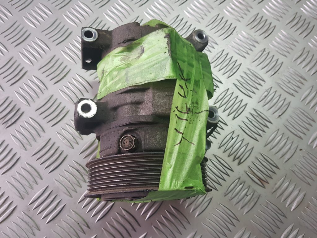 Gaisa kondicioniera kompresors priekš TOYOTA HILUX 2009 1 Gaisa kondicioniera kompresors priekš TOYOTA HILUX 2009