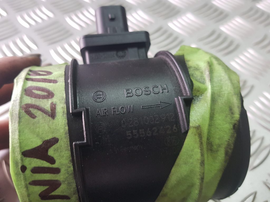 Gaisa plūsmas mērītājs priekš OPEL INSIGNIA SPORTS TOURER 2010 2 Gaisa plūsmas mērītājs priekš OPEL INSIGNIA SPORTS TOURER 2010