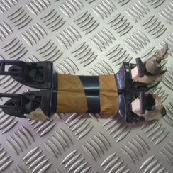 Ārējais durvju rokturis priekš VW PASSAT B6 2006 ANGL. UNIVERSAL