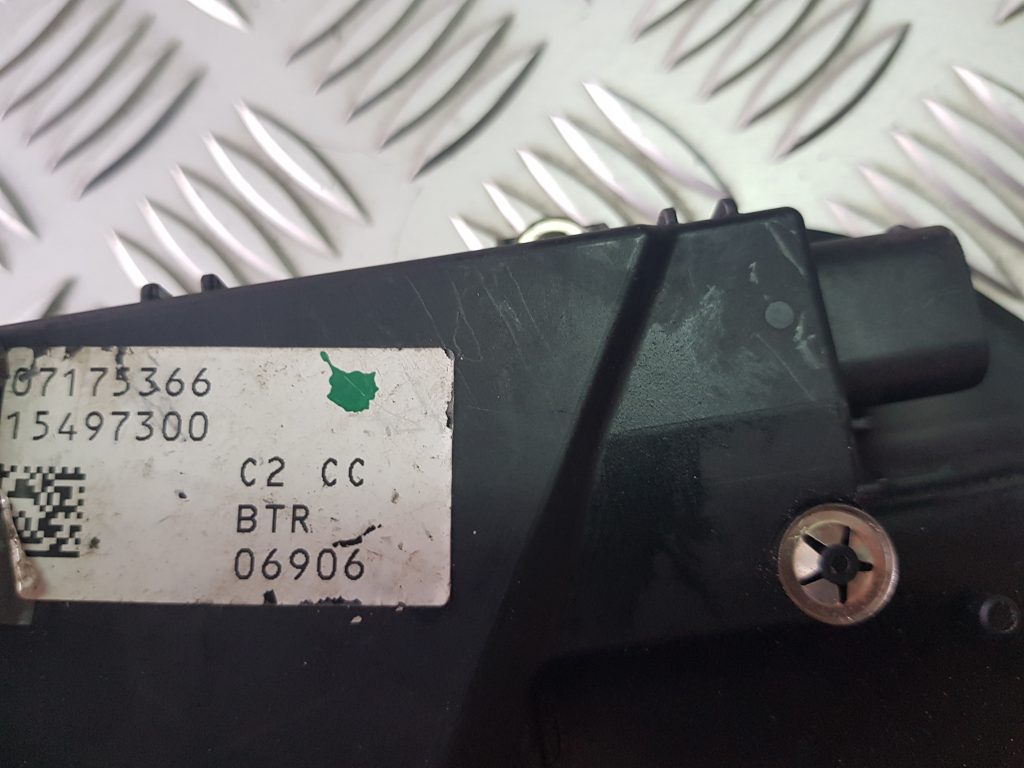 Durvju roktura iekšējais stiprinājums priekš BMW 530D E61 2006 TOURING TITANSILVER