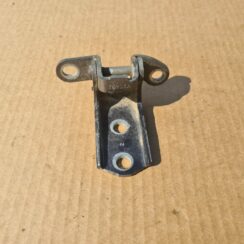 Durvju eņģe priekš TOYOTA AVENSIS 2008