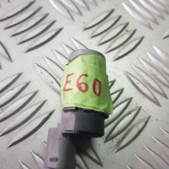 Parkošanās devējs priekš BMW 525 E60 2006 BLACK