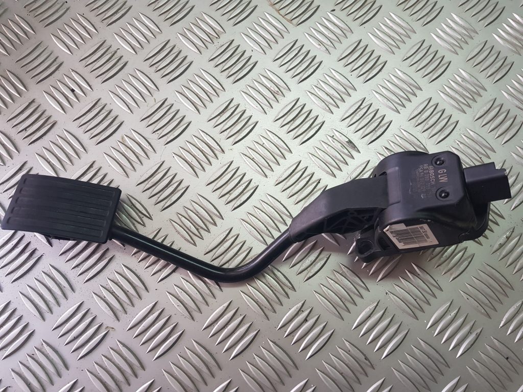 Gāzes pedālis priekš PEUGEOT 508 2012 1 Gāzes pedālis priekš PEUGEOT 508 2012