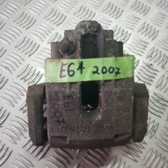 Aizmugurējais labais suports priekš BMW 525D E61 2007 TOURING BLACK