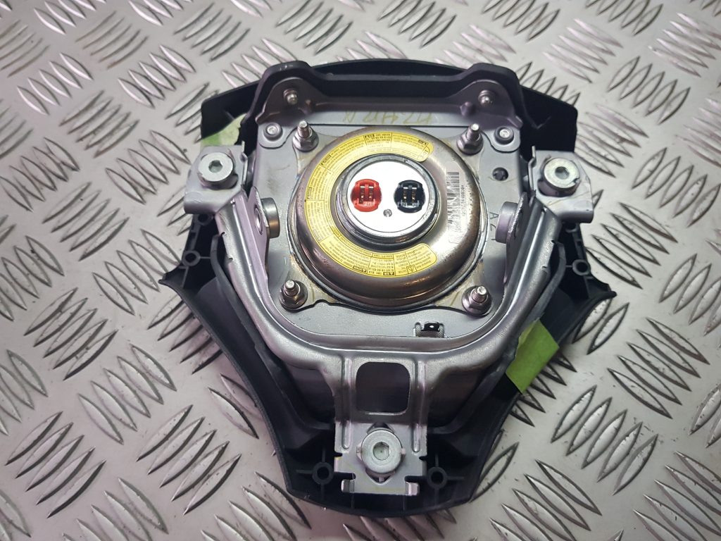 Stūres drošības spilvens priekš TOYOTA COROLLA VERSO 2008