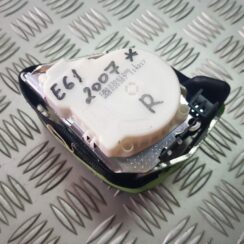 Aizmugurējā labā drošības josta priekš BMW 525D E61 2007 TOURING BLACK