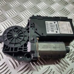 Elektrisko stiklu motors priekš AUDI A4 2001