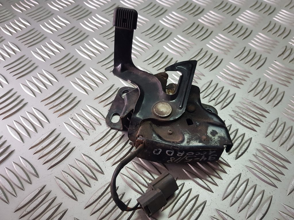 Pārsega slēdzene priekš HONDA ACCORD 2007 YR565P 2 Pārsega slēdzene priekš HONDA ACCORD 2007 YR565P