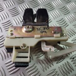 Bagāžnieka vāka slēdzene priekš VOLVO XC70 2004