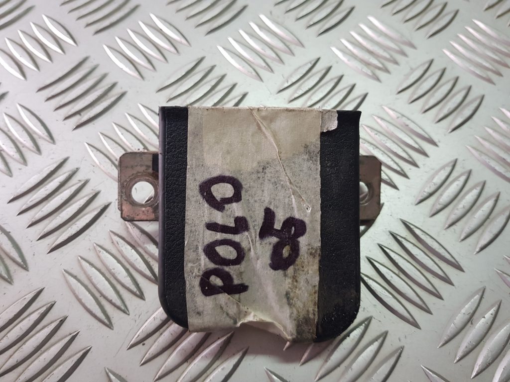 Bagāžnieka vāka slēdzene priekš VW POLO 2005 1 Bagāžnieka vāka slēdzene priekš VW POLO 2005
