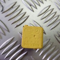 Vējstikla tīrīšanas mehānisma releja priekš MERCEDES BENZ E250 W212 2014