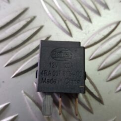 Aizdedzes releja priekš MERCEDES BENZ E250 W212 2014