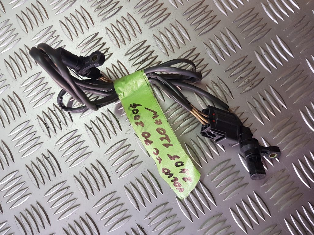 Kloķvārpstas devējs priekš VOLVO XC70 2004 1 Kloķvārpstas devējs priekš VOLVO XC70 2004