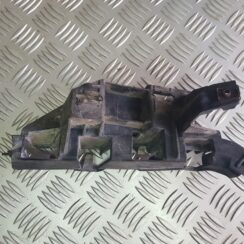 Priekšējā spārna un bufera stiprinājums priekš PEUGEOT 407 2005