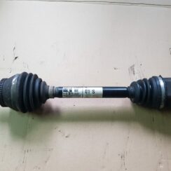 Pusass priekšējā kreisā priekš AUDI A4 AVANT 2004