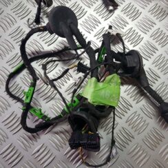 Durvju vadi priekš AUDI A6 AVANT 2003