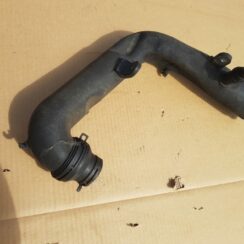 Interkulera caurule priekš VW GOLF 5 2006