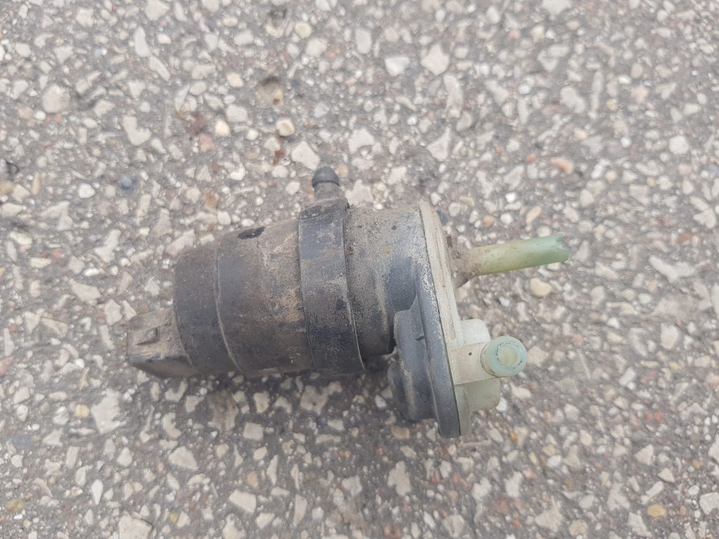 Mazgātāja šķidruma sūknis priekš OPEL ASTRA H STATION WAGON 2007 1 Mazgātāja šķidruma sūknis priekš OPEL ASTRA H STATION WAGON 2007